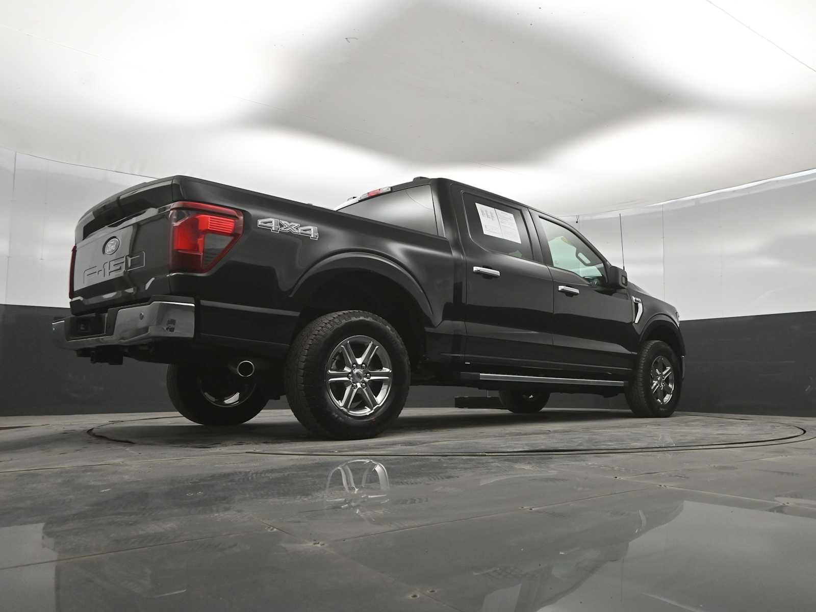 Used 2025 Ford F150 XLT w/ Equipment Group 301A Standard AWD/4WD image 42