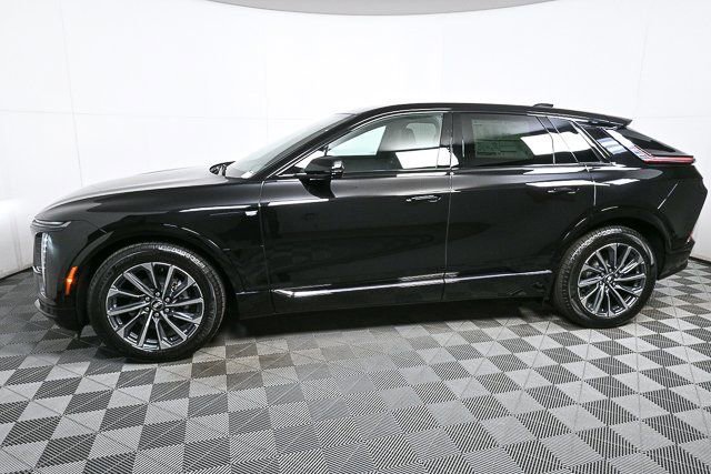 New 2026 Cadillac Lyriq Premium Sport image 32
