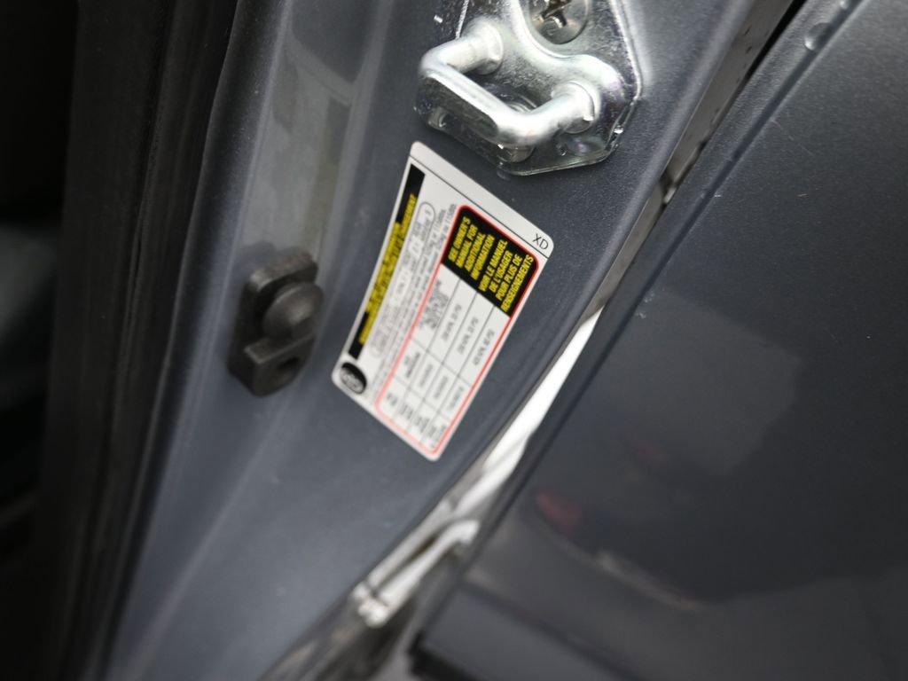 Used 2021 Subaru Ascent Premium w/ Sport Package image 8