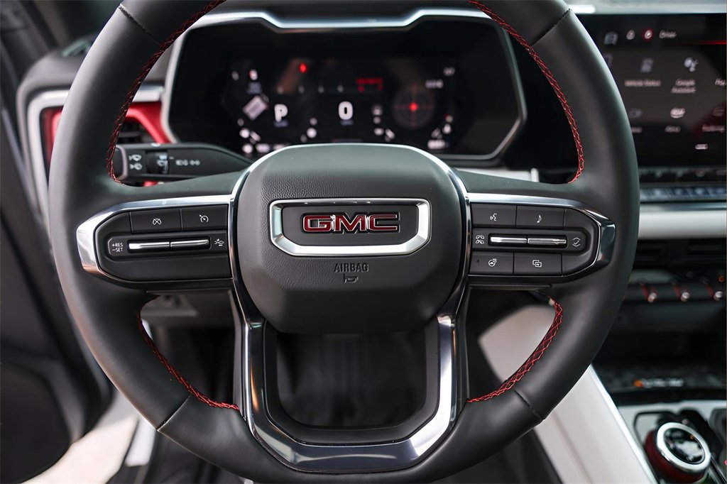 Used 2024 GMC Canyon AT4X image 13