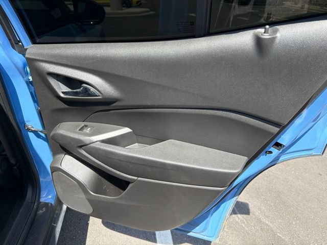 Used 2024 Chevrolet Trax RS w/ Driver Confidence Package FWD image 22
