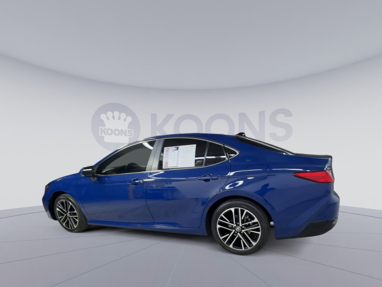 Used 2026 Toyota Camry XLE AWD/4WD image 8