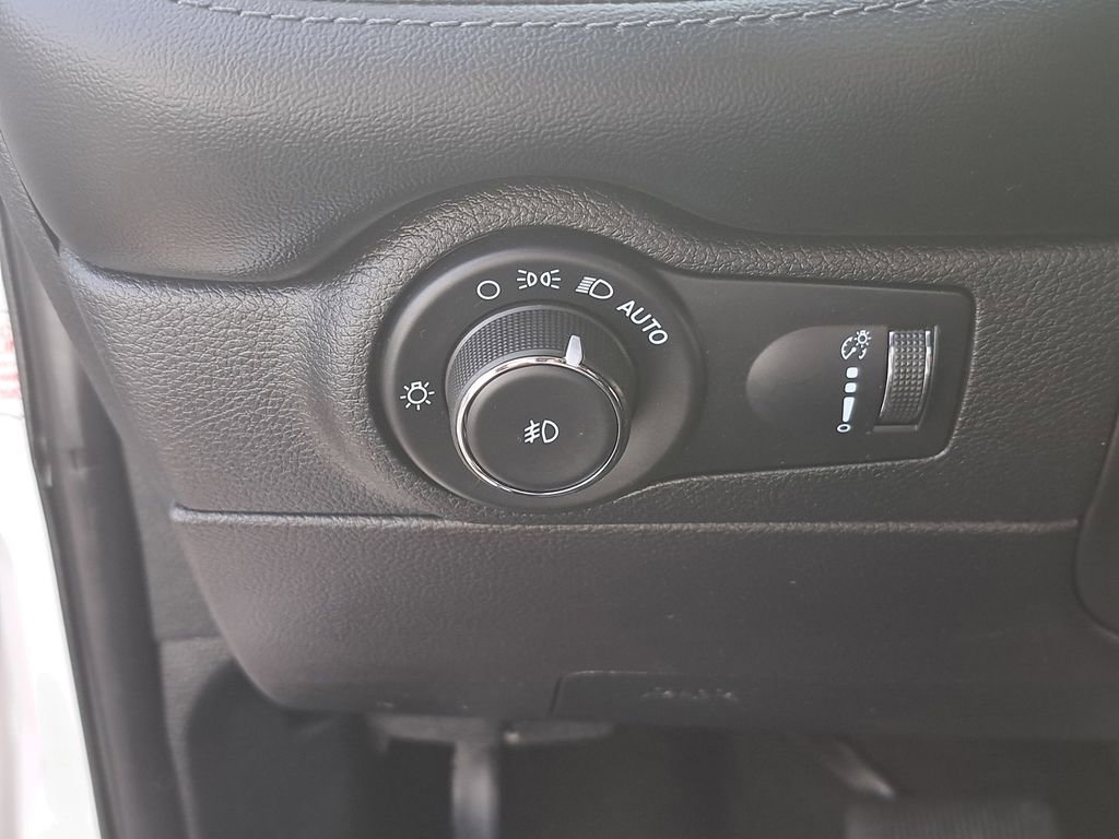 Certified 2022 Dodge Durango GT image 29