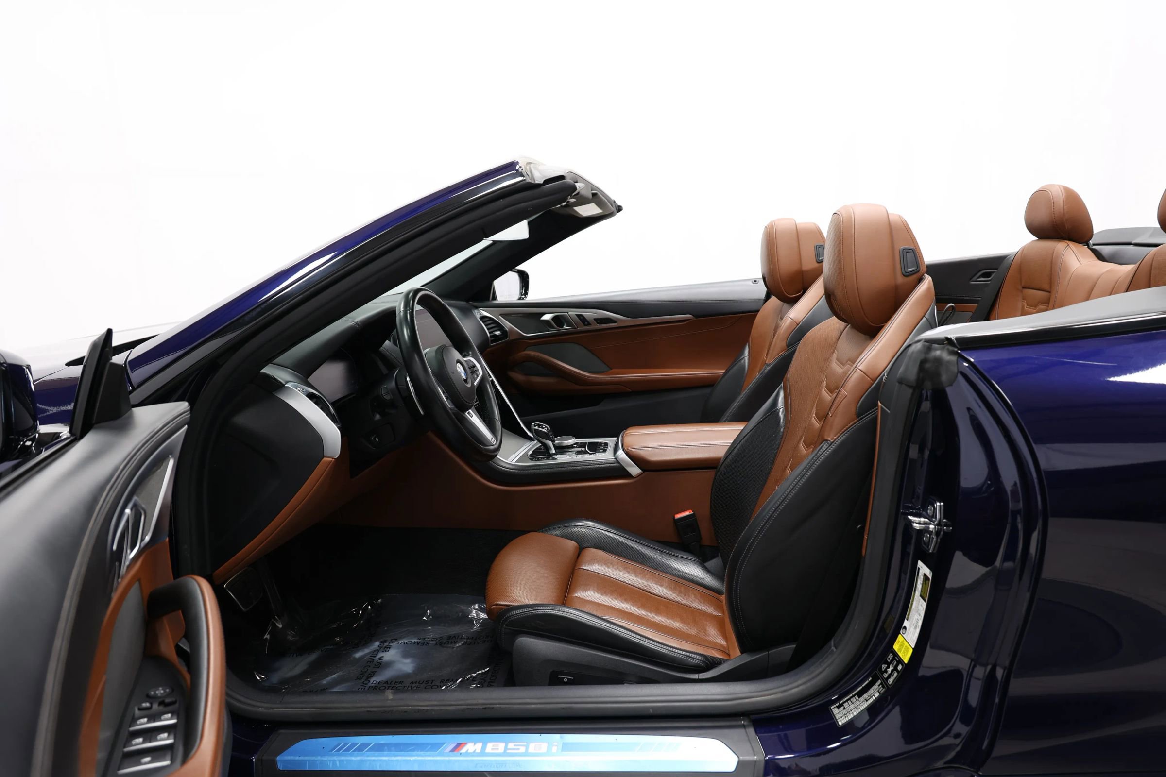 Used 2022 BMW M850i xDrive Convertible image 12