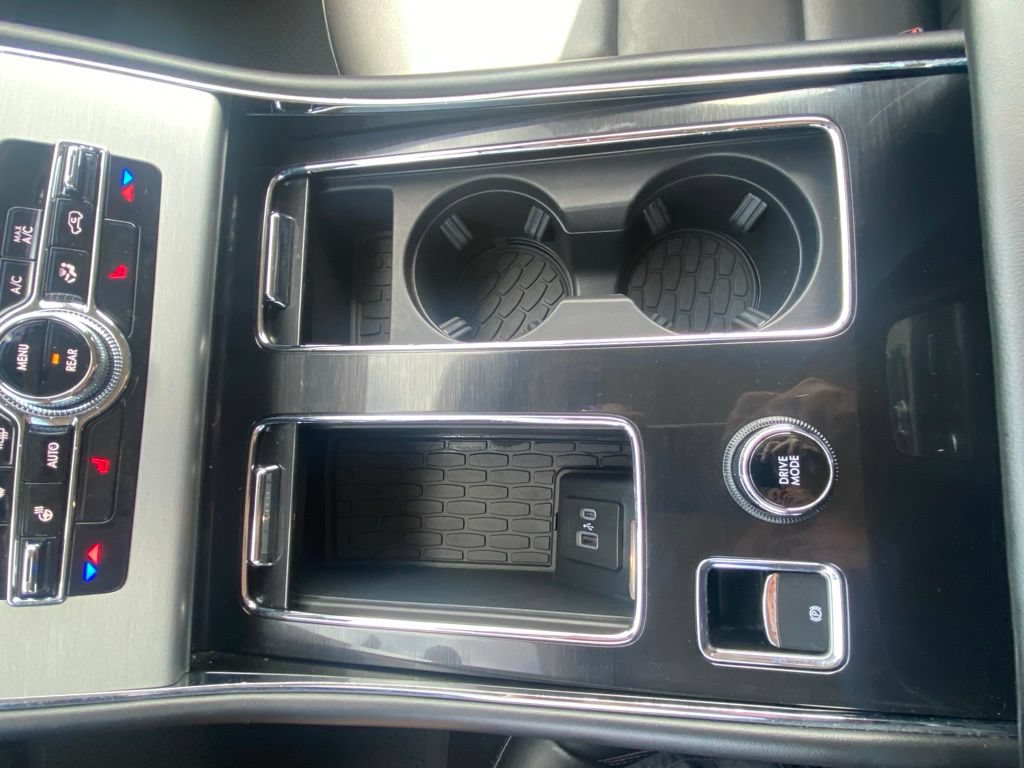 Used 2023 Lincoln Aviator AWD w/ Premium Package image 16