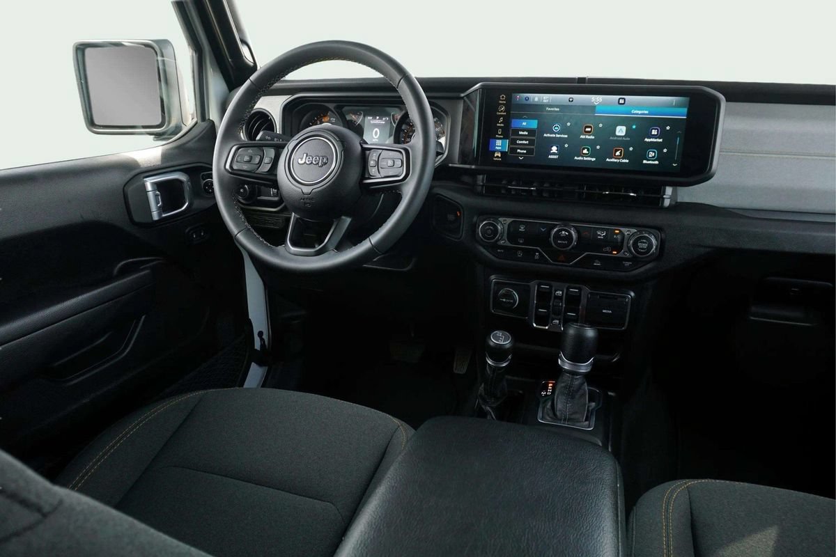 Used 2025 Jeep Wrangler Unlimited Sport AWD/4WD image 20
