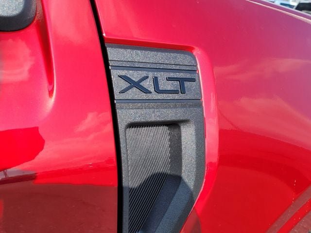 New 2026 Ford Maverick XLT w/ XLT Luxury Package AWD/4WD image 13