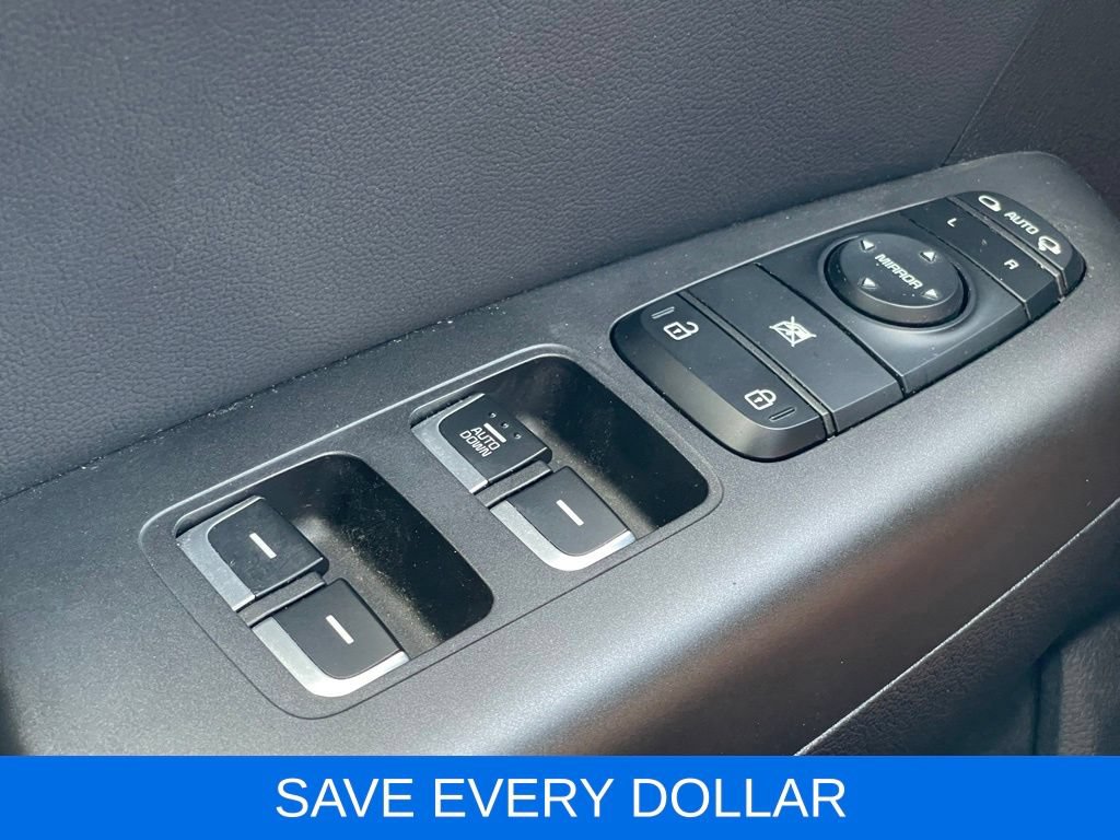 Used 2020 Kia Sportage S w/ S Sunroof Package FWD image 17