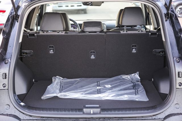 New 2026 Kia Seltos S FWD image 13