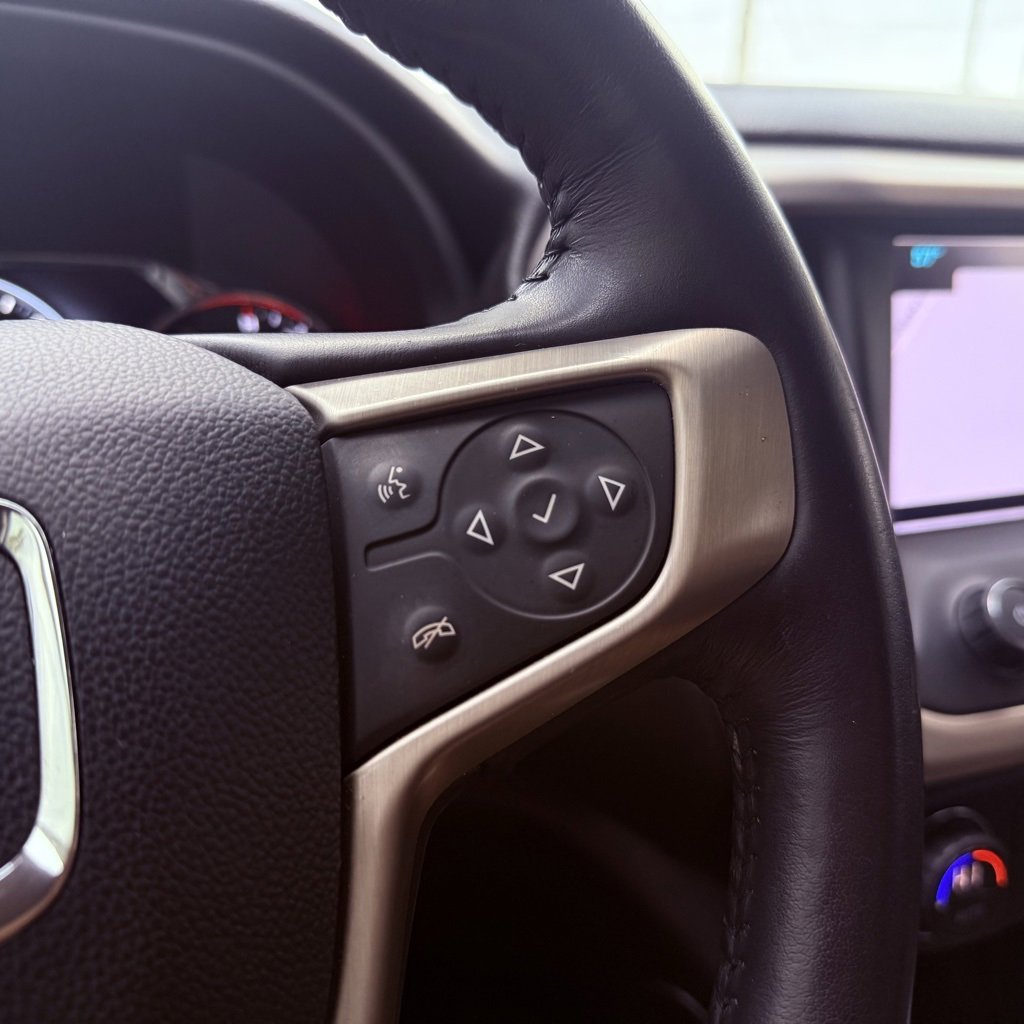 Used 2019 GMC Acadia Denali w/ Technology Package image 13