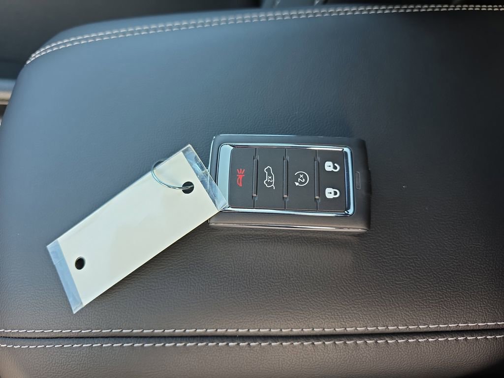 New 2026 Jeep Grand Cherokee Laredo X image 35