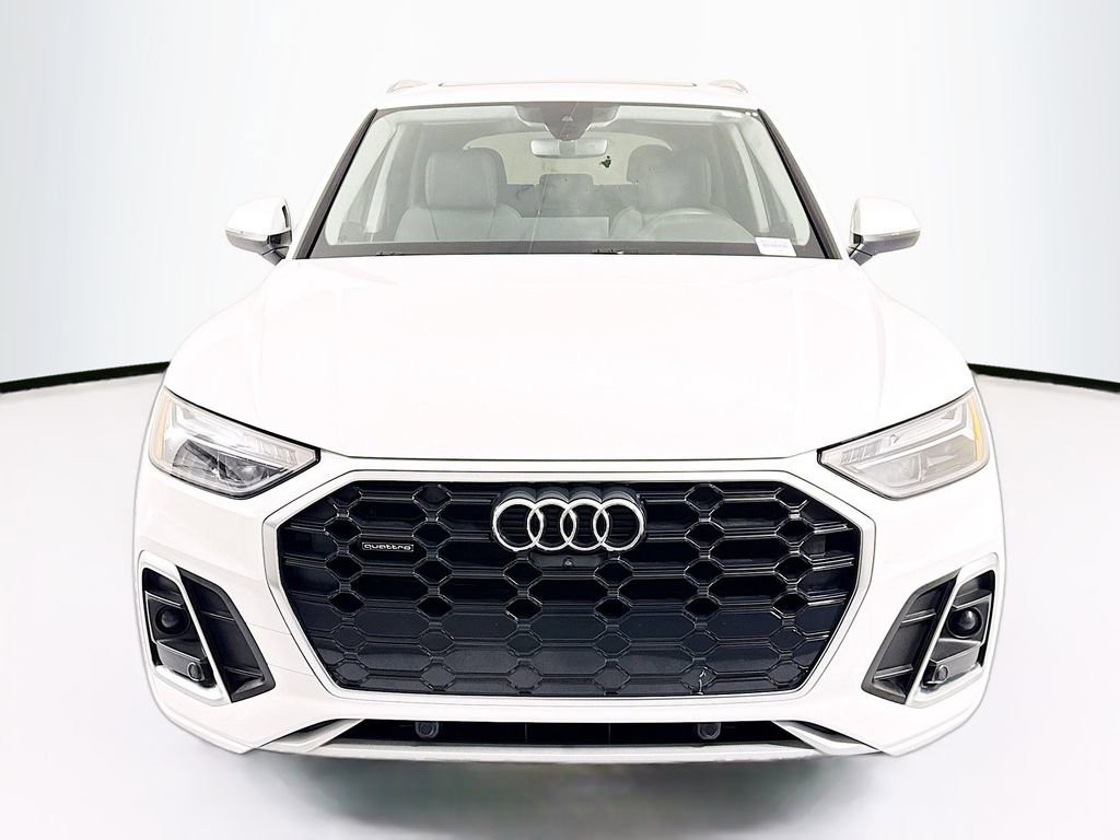 Certified 2023 Audi Q5 2.0T Premium Plus w/ Premium Plus Package AWD/4WD image 2