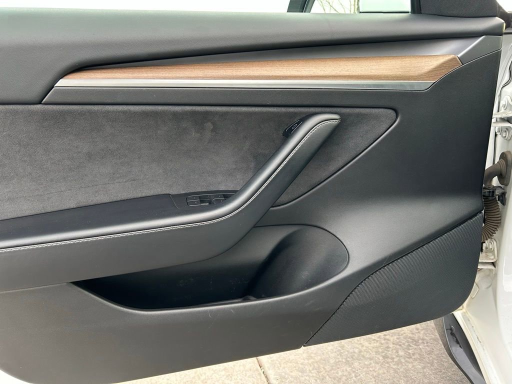 Used 2021 Tesla Model 3 Long Range image 11