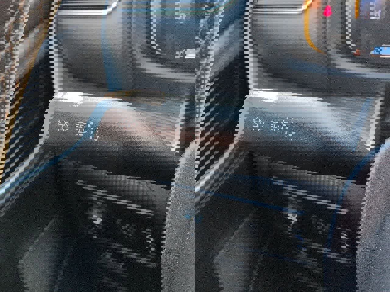 Used 2024 Jeep Wagoneer Series II w/ Flexible Seating Group image 26