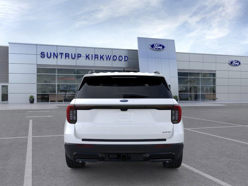 New 2025 Ford Explorer ST-Line w/ Premium Package AWD/4WD image 6