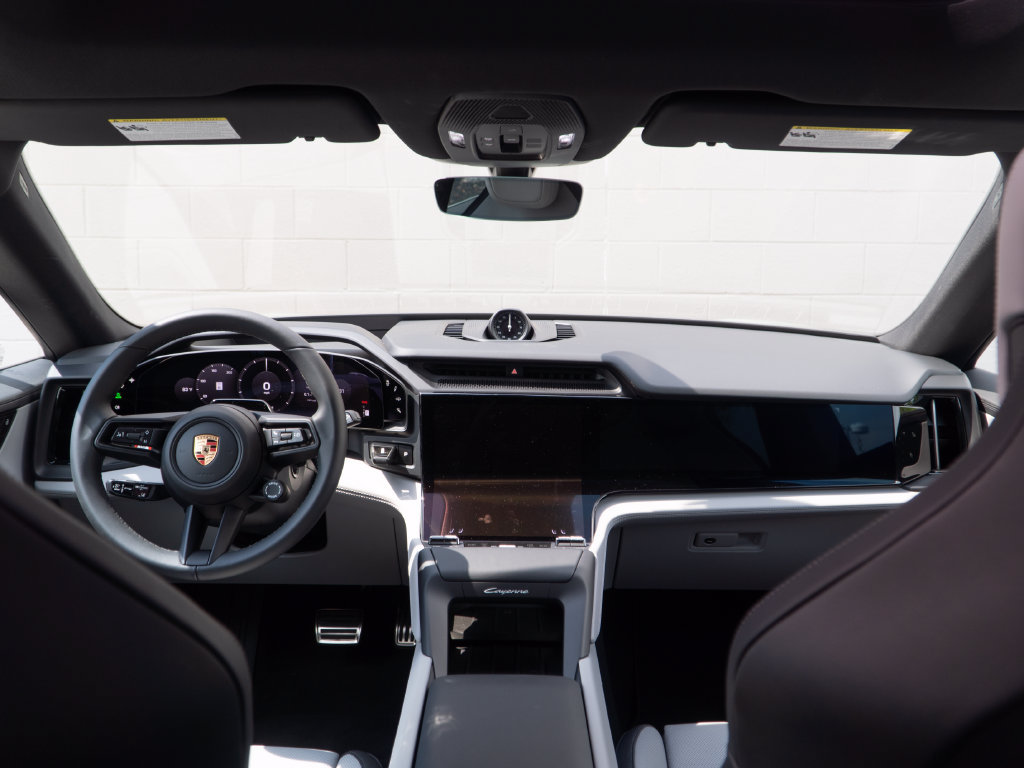 New 2026 Porsche Cayenne Electric AWD/4WD image 22