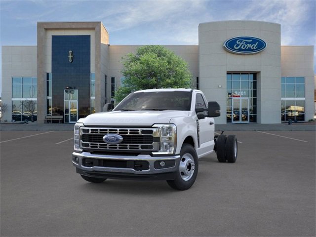 New 2025 Ford F350 XL w/ XL Chrome Package image 2
