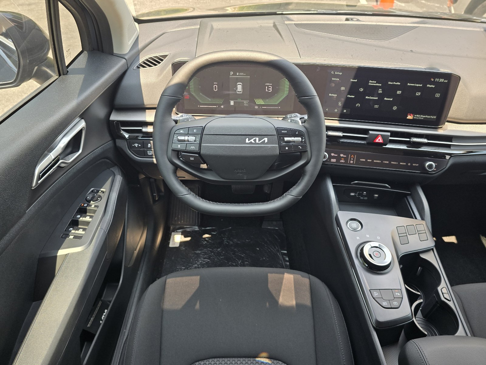 New 2027 Kia Sportage LX FWD image 6