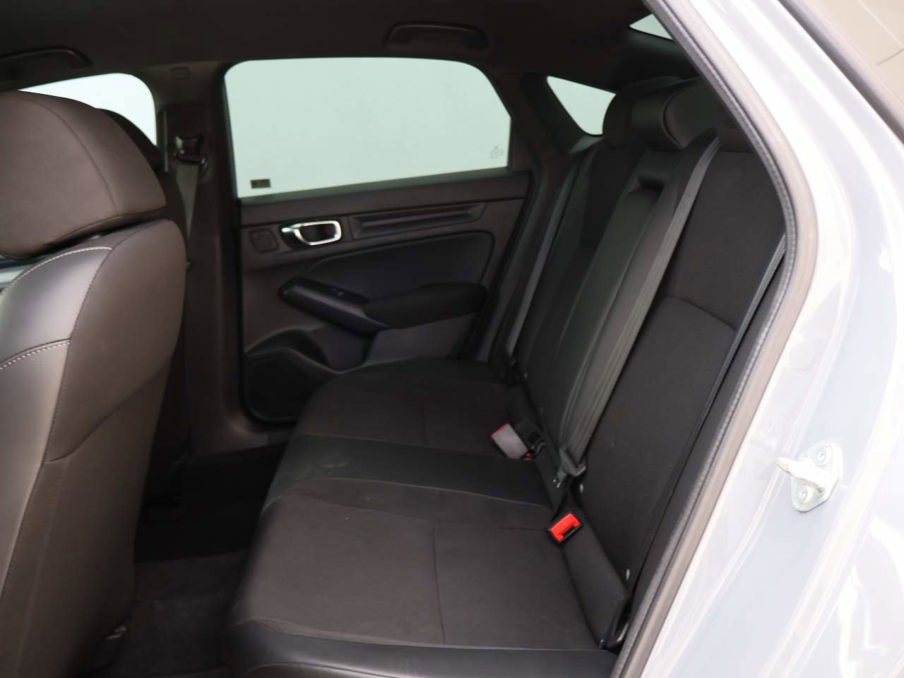 Used 2025 Honda Civic Sport image 10