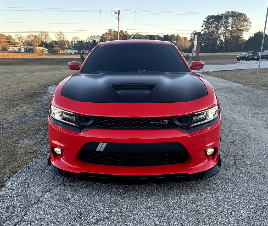 Used 2019 Dodge Charger Scat Pack image 2
