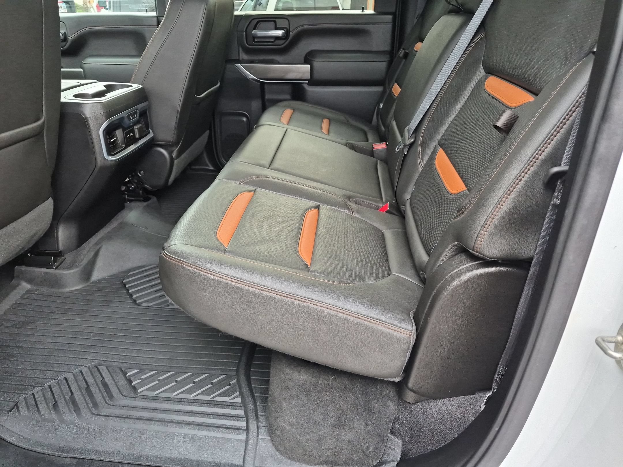 Used 2020 GMC Sierra 2500 AT4 w/ Technology Package AWD/4WD image 15