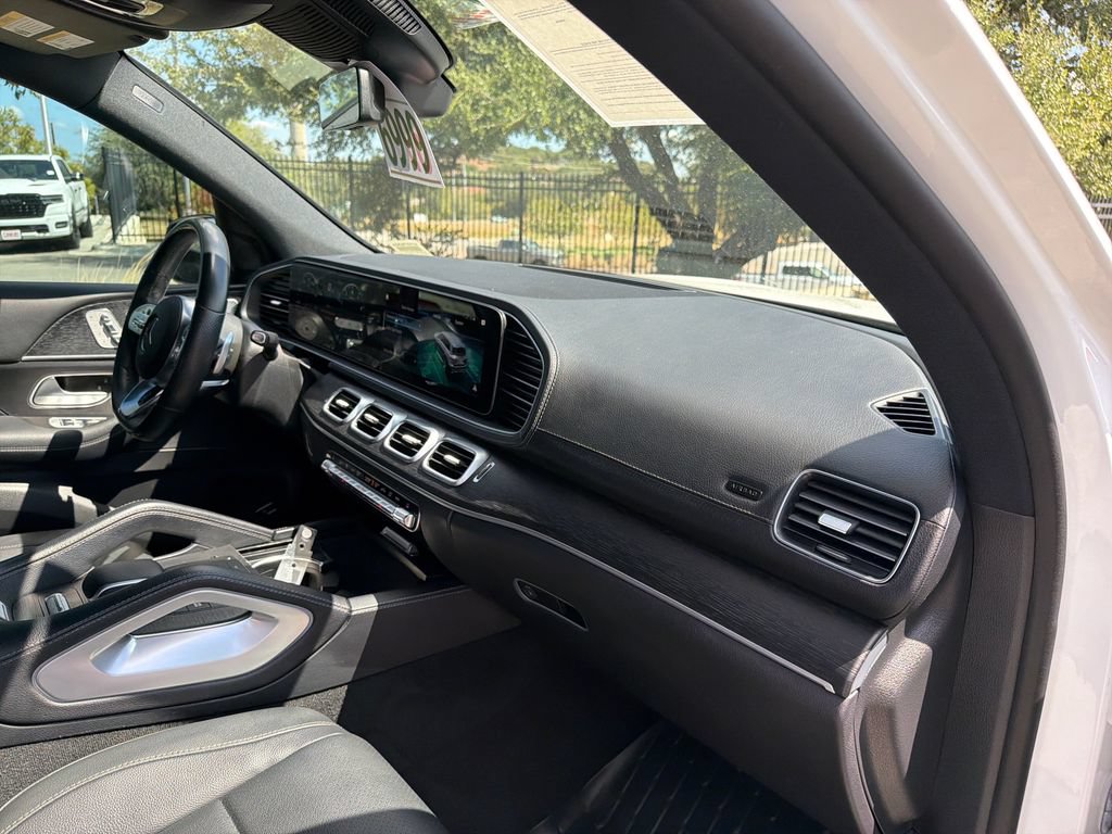 Used 2023 Mercedes-Benz GLS 450 4MATIC image 43