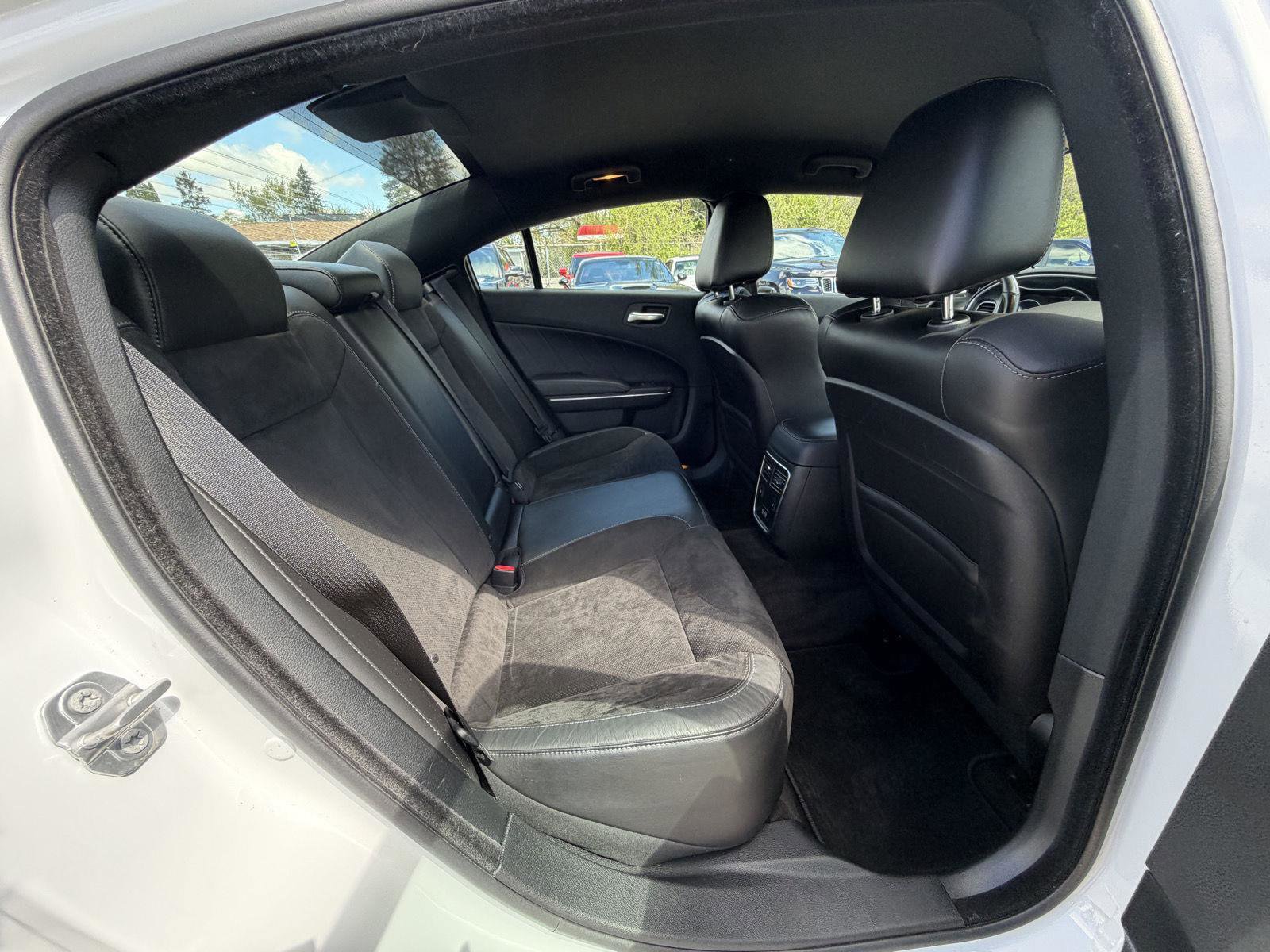 Used 2018 Dodge Charger GT AWD/4WD image 31