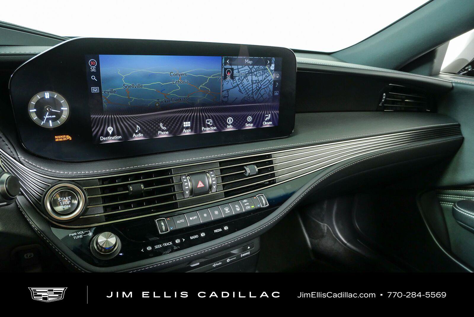 Used 2021 Lexus LS 500 w/ Accessory Package (Z1) RWD image 12