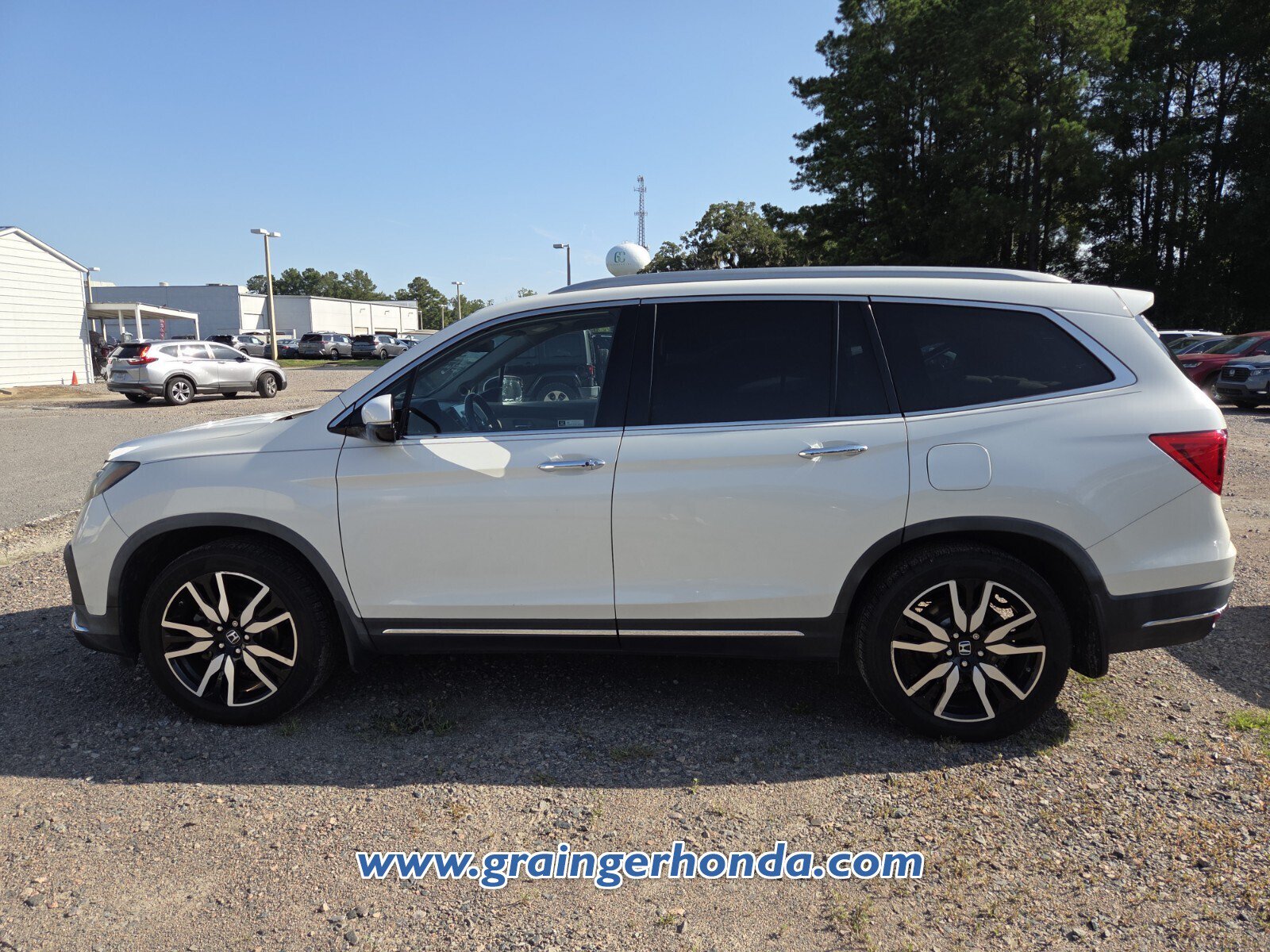 Certified 2019 Honda Pilot Touring image 10
