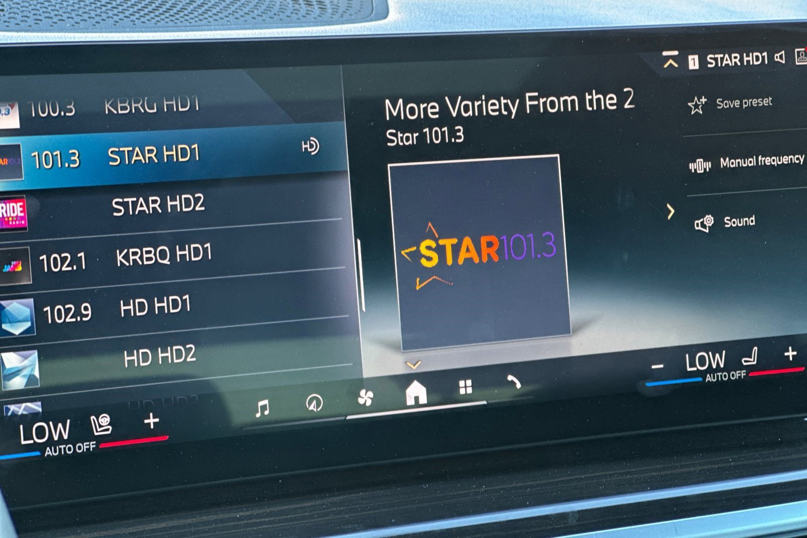 Used 2025 BMW X5 xDrive50e image 25