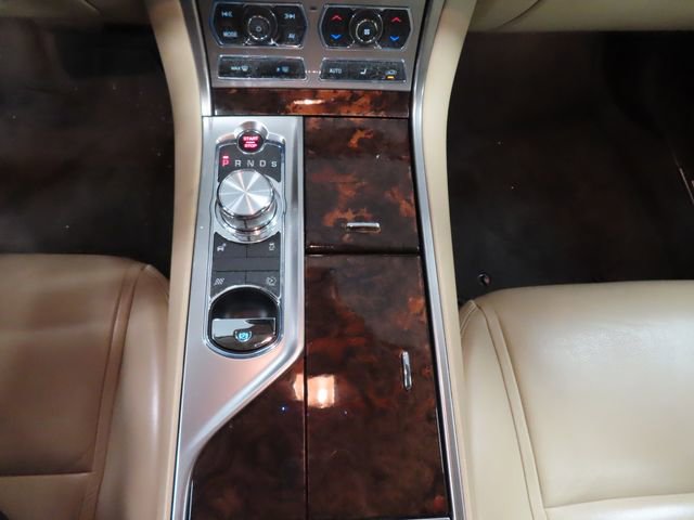 Used 2012 Jaguar XF image 24