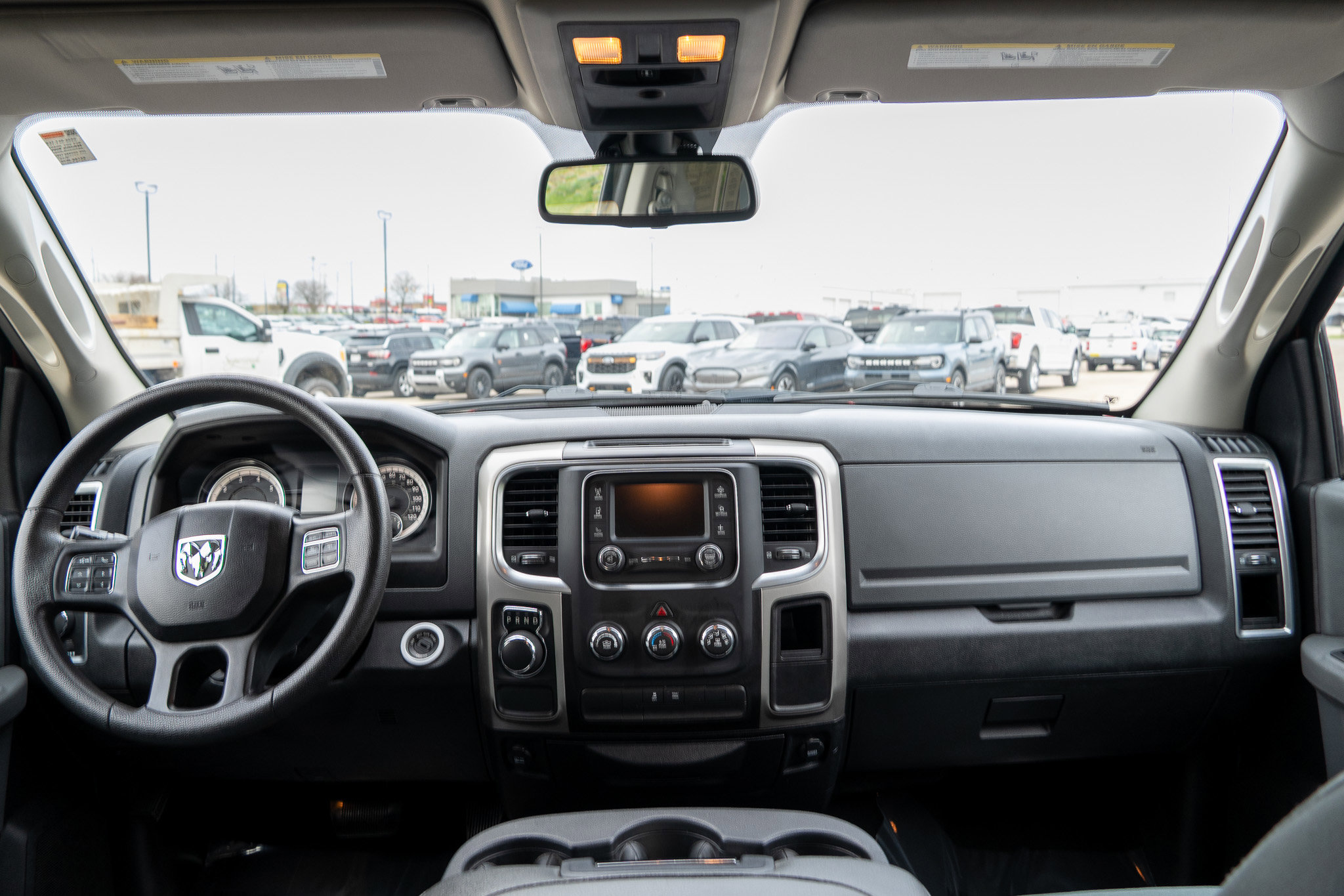 Used 2016 RAM 1500 Classic SLT image 23