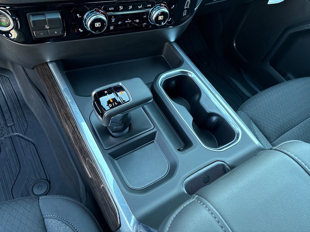 New 2026 GMC Sierra 1500 Elevation w/ LPO, Elevation Black Package AWD/4WD image 23