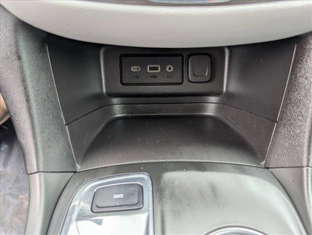 Used 2022 Chevrolet Equinox LT image 9