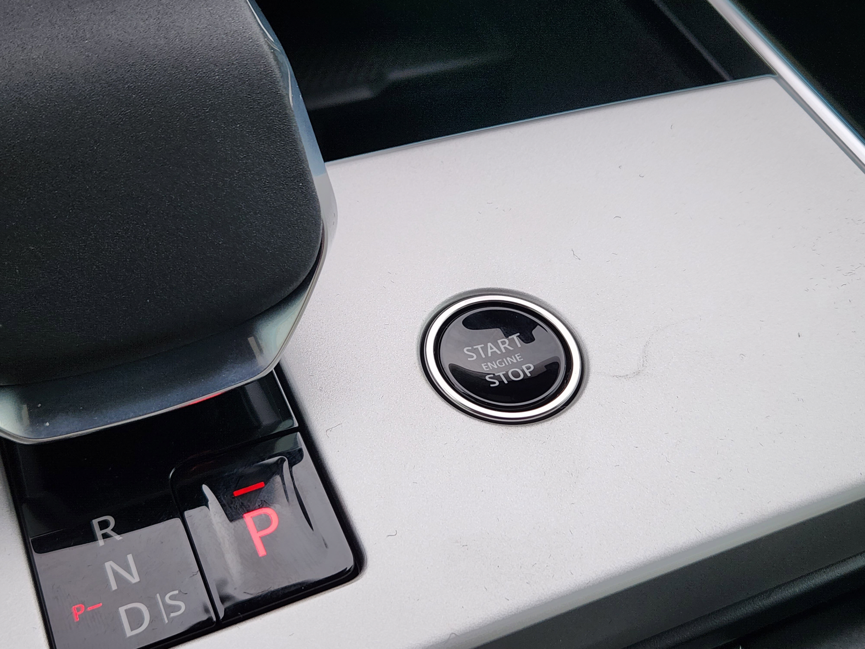 New 2026 Land Rover Range Rover SE AWD/4WD image 15
