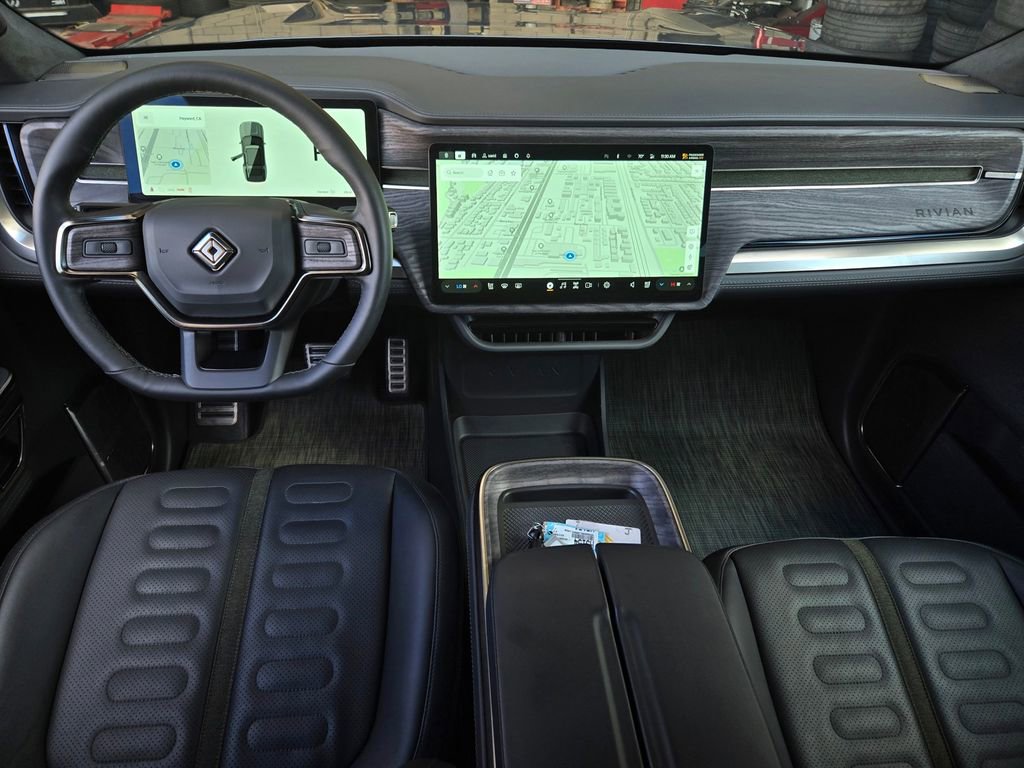 Used 2022 Rivian R1S Launch Edition image 18