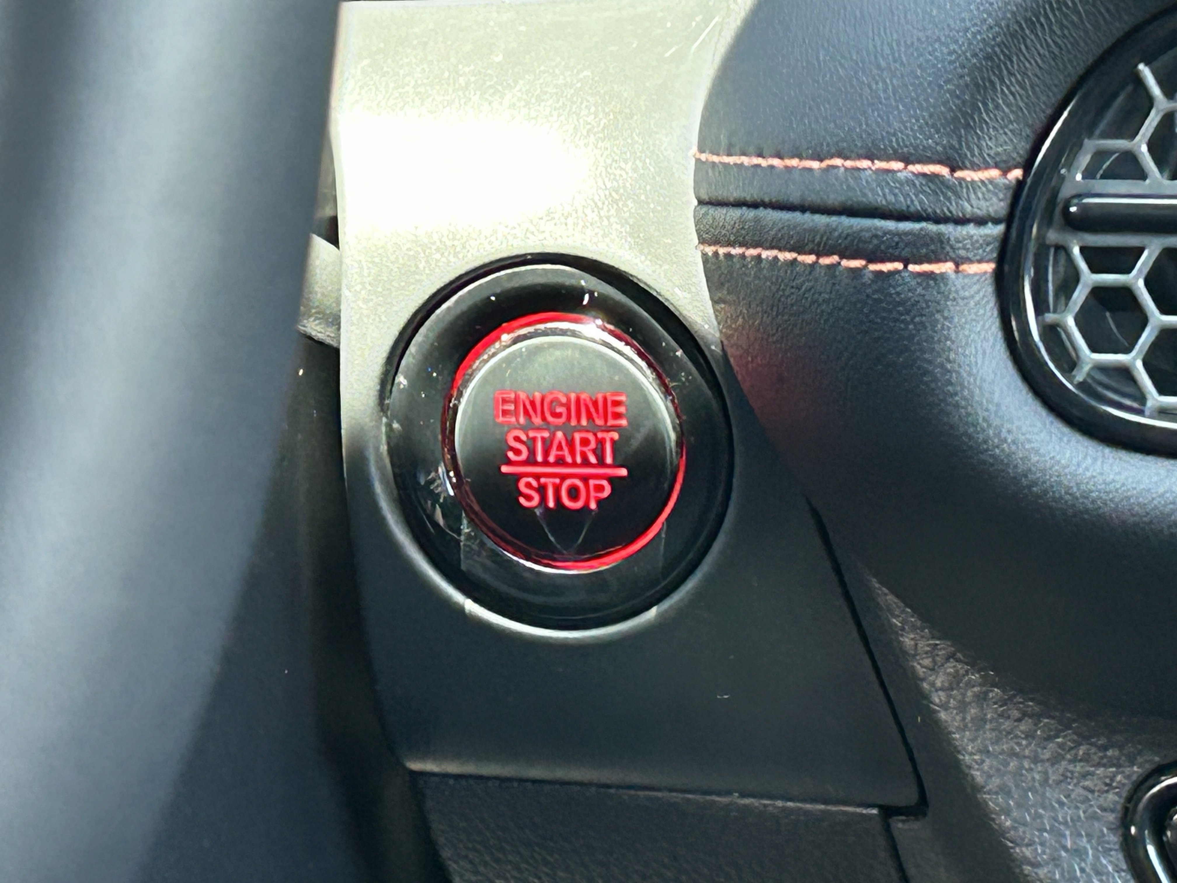 Certified 2026 Honda HR-V Sport image 18
