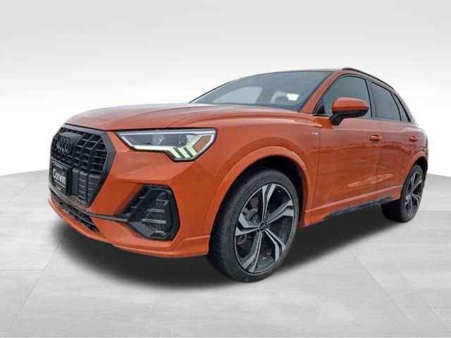 Used 2023 Audi Q3 2.0T Premium Plus w/ Premium Plus Package image 6