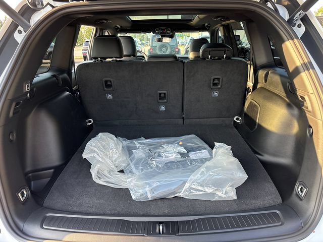 New 2027 Jeep Grand Cherokee Limited AWD/4WD image 31