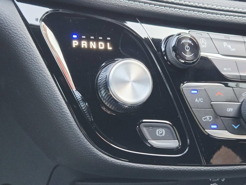 New 2026 Chrysler Pacifica Select FWD image 29