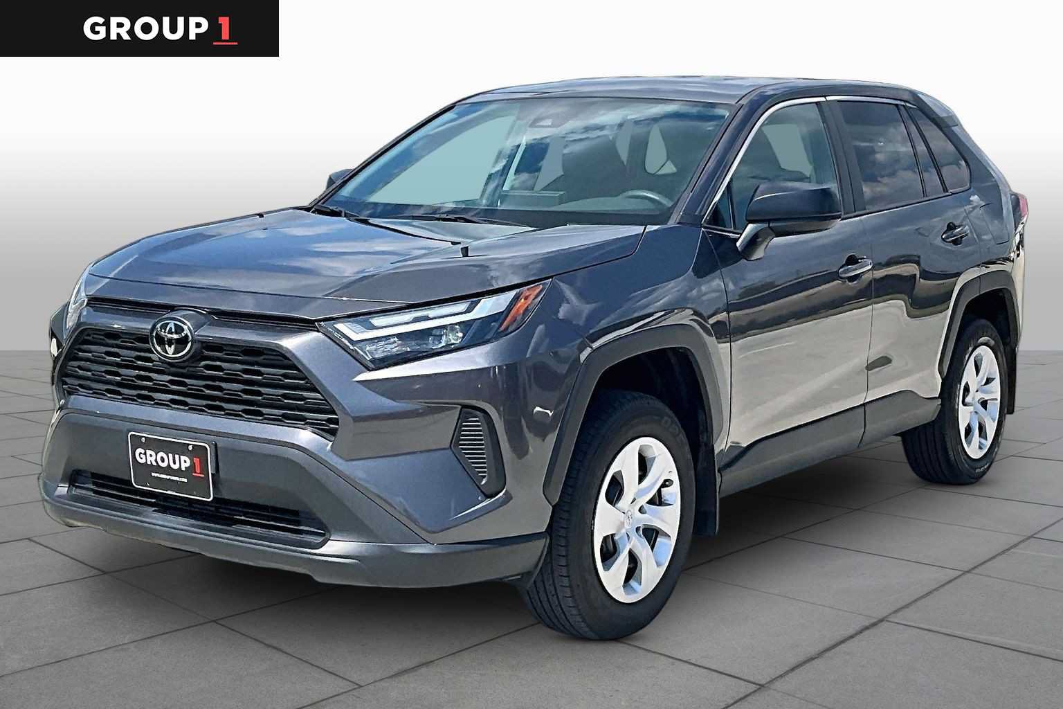 Used 2024 Toyota RAV4 LE FWD image 1