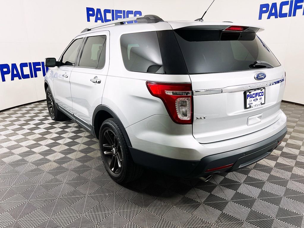 Used 2012 Ford Explorer XLT FWD image 5