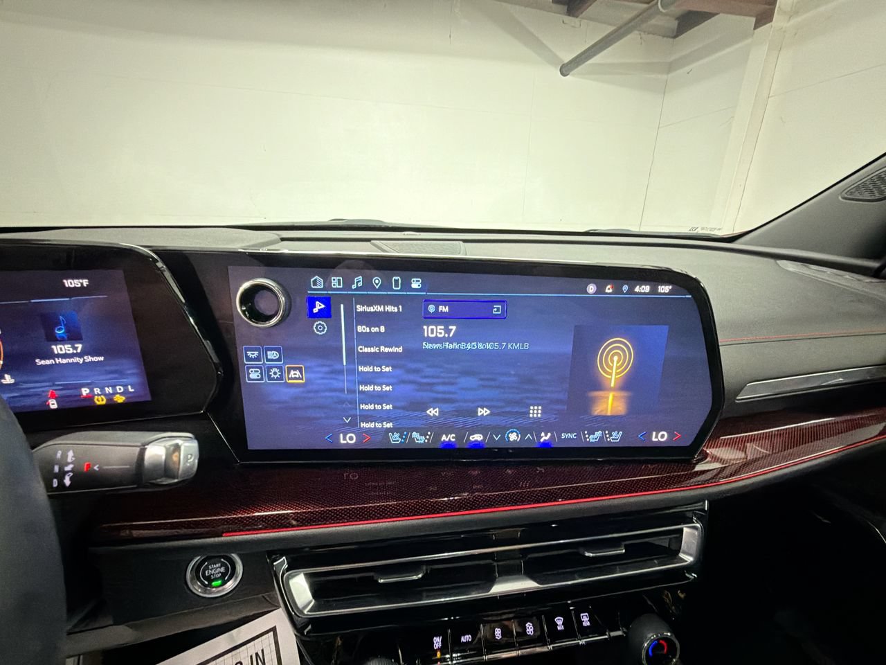 Certified 2024 Chevrolet Traverse RS AWD/4WD image 13