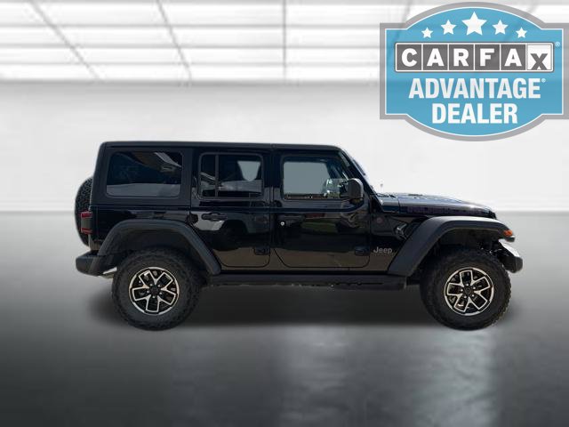 Used 2026 Jeep Wrangler Unlimited Rubicon AWD/4WD image 2