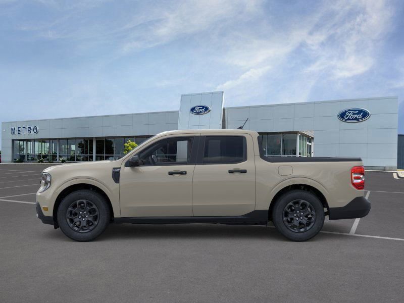 New 2025 Ford Maverick XLT w/ Equipment Group 301A image 4