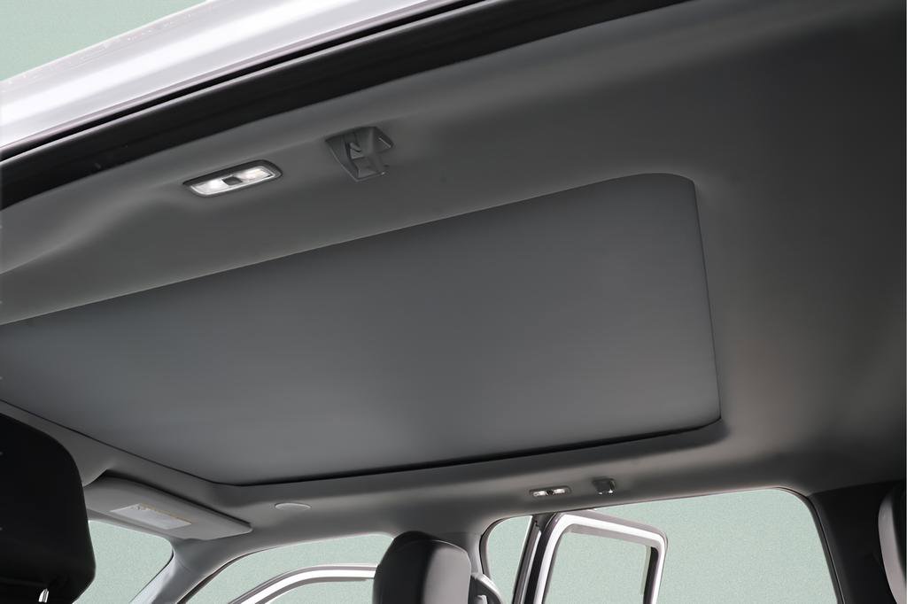 Used 2024 Ford F250 Lariat w/ Lariat Ultimate Package image 9