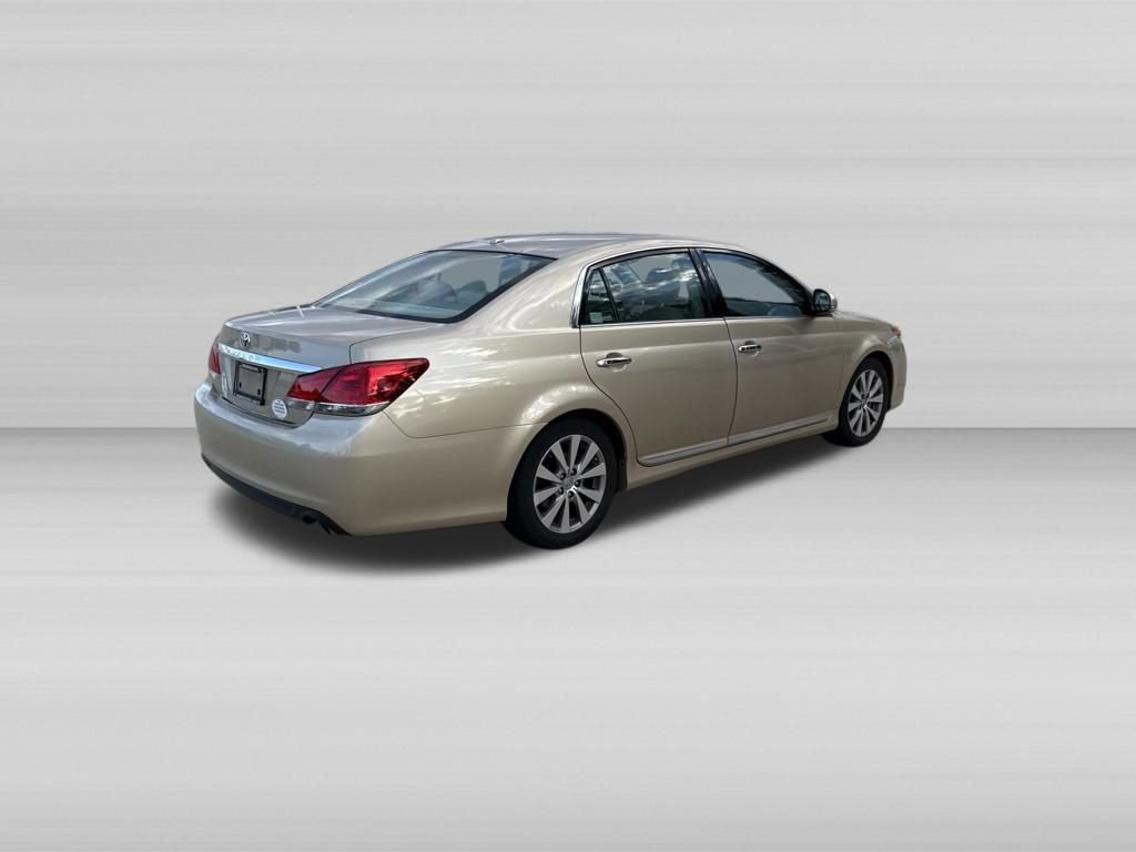 Used 2011 Toyota Avalon Limited FWD image 5