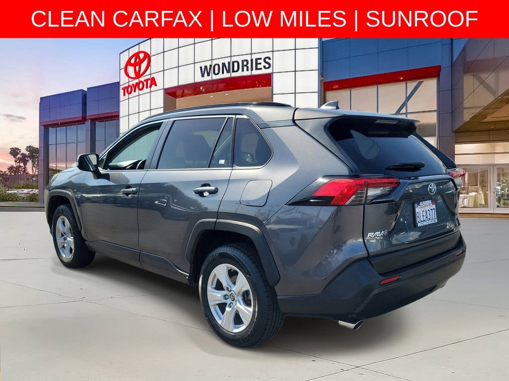 Used 2019 Toyota RAV4 XLE w/ Carpet Mat Package FWD image 5