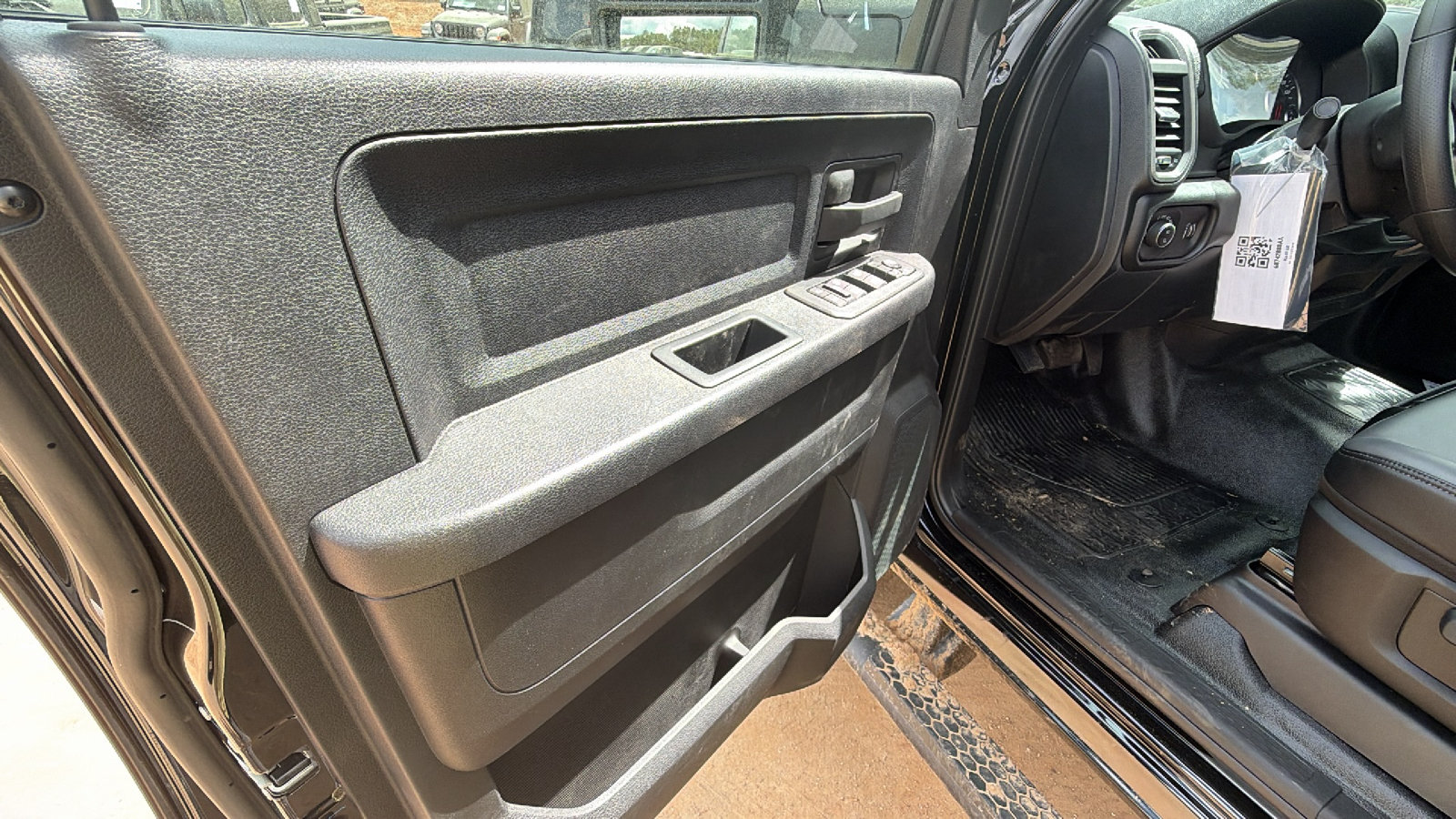 New 2026 RAM 5500 Tradesman w/ Chrome Appearance Group AWD/4WD image 14