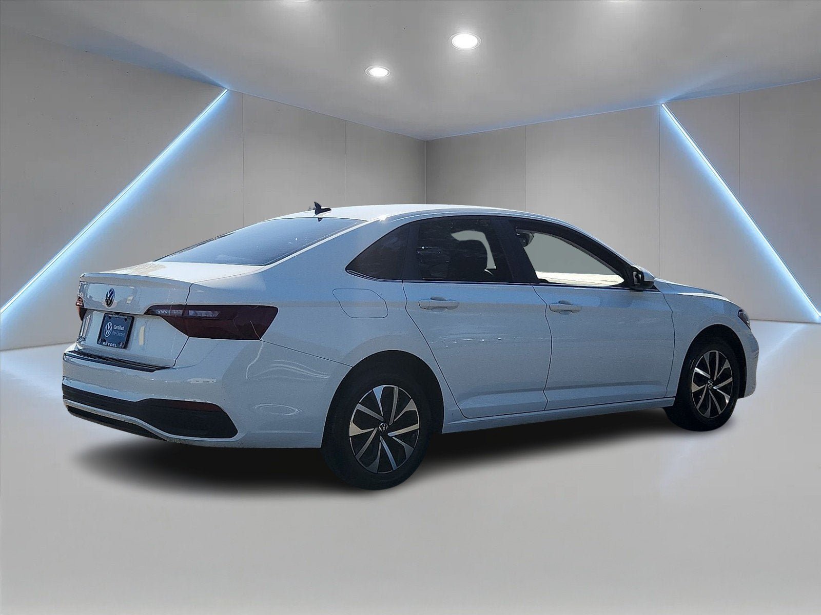 Certified 2024 Volkswagen Jetta S FWD image 4